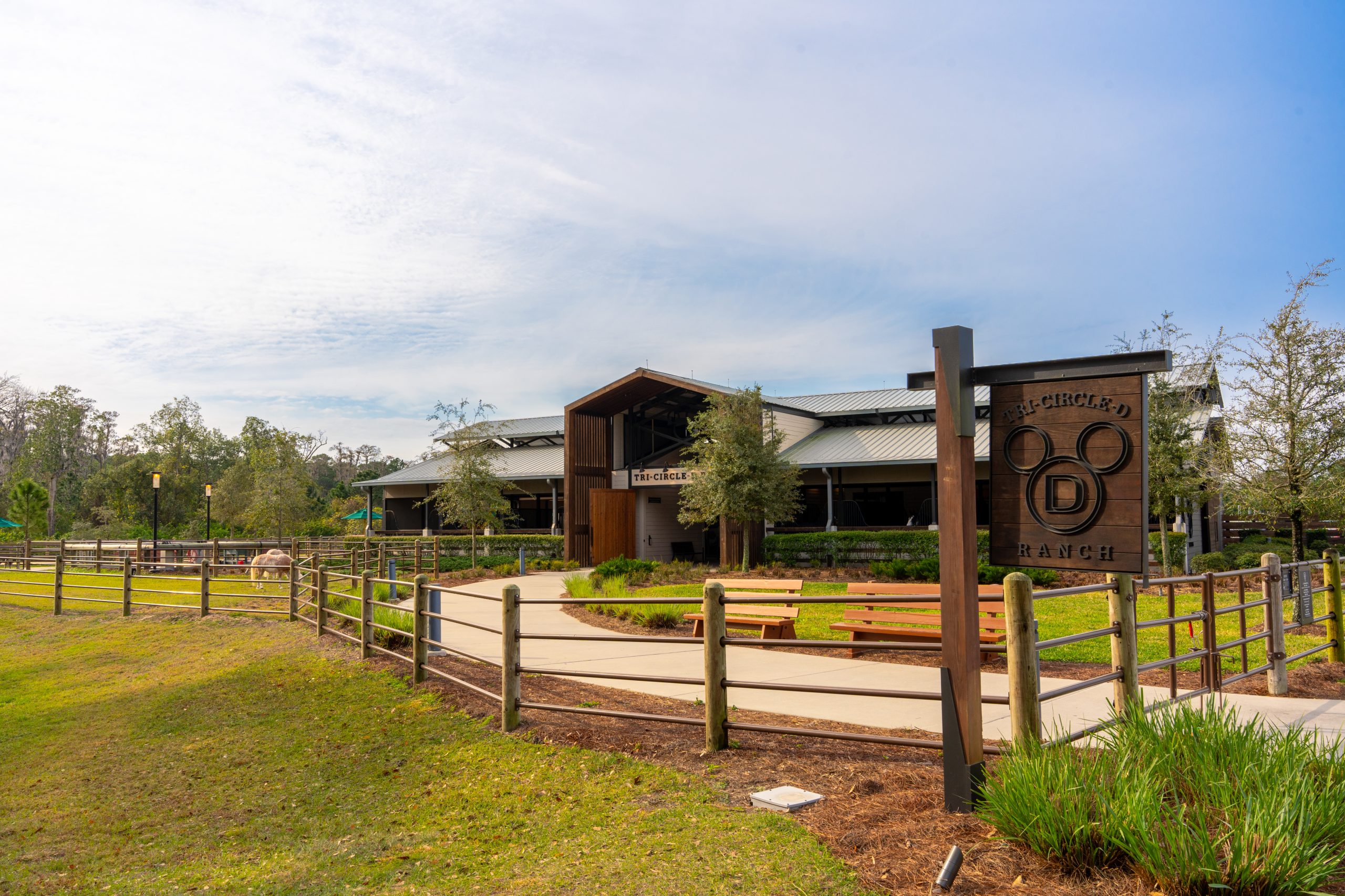 Fort Wilderness Tri-Circle-D Ranch exterior