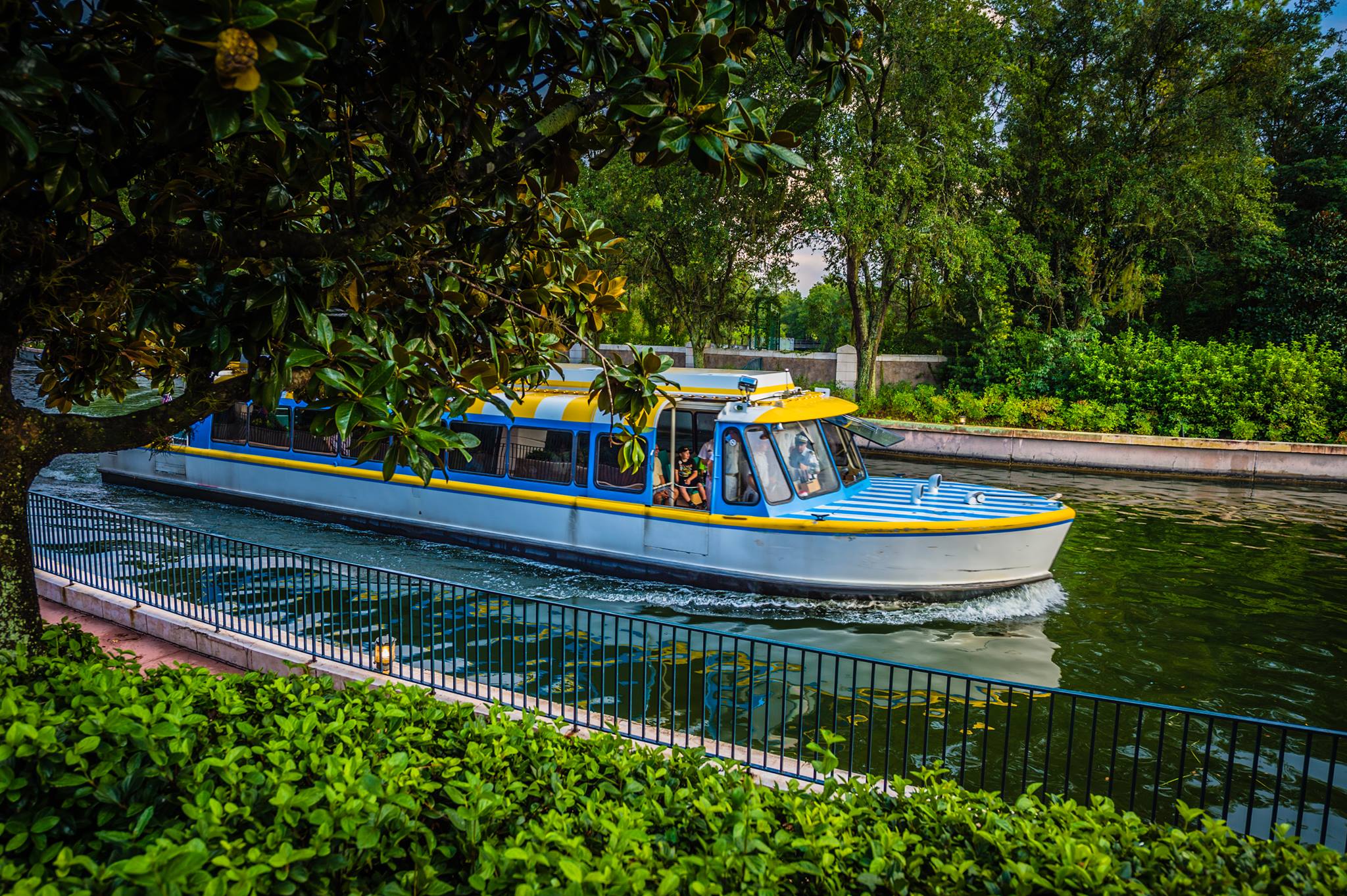 FriendShip Boats from EPCOT to EPCOT resorts