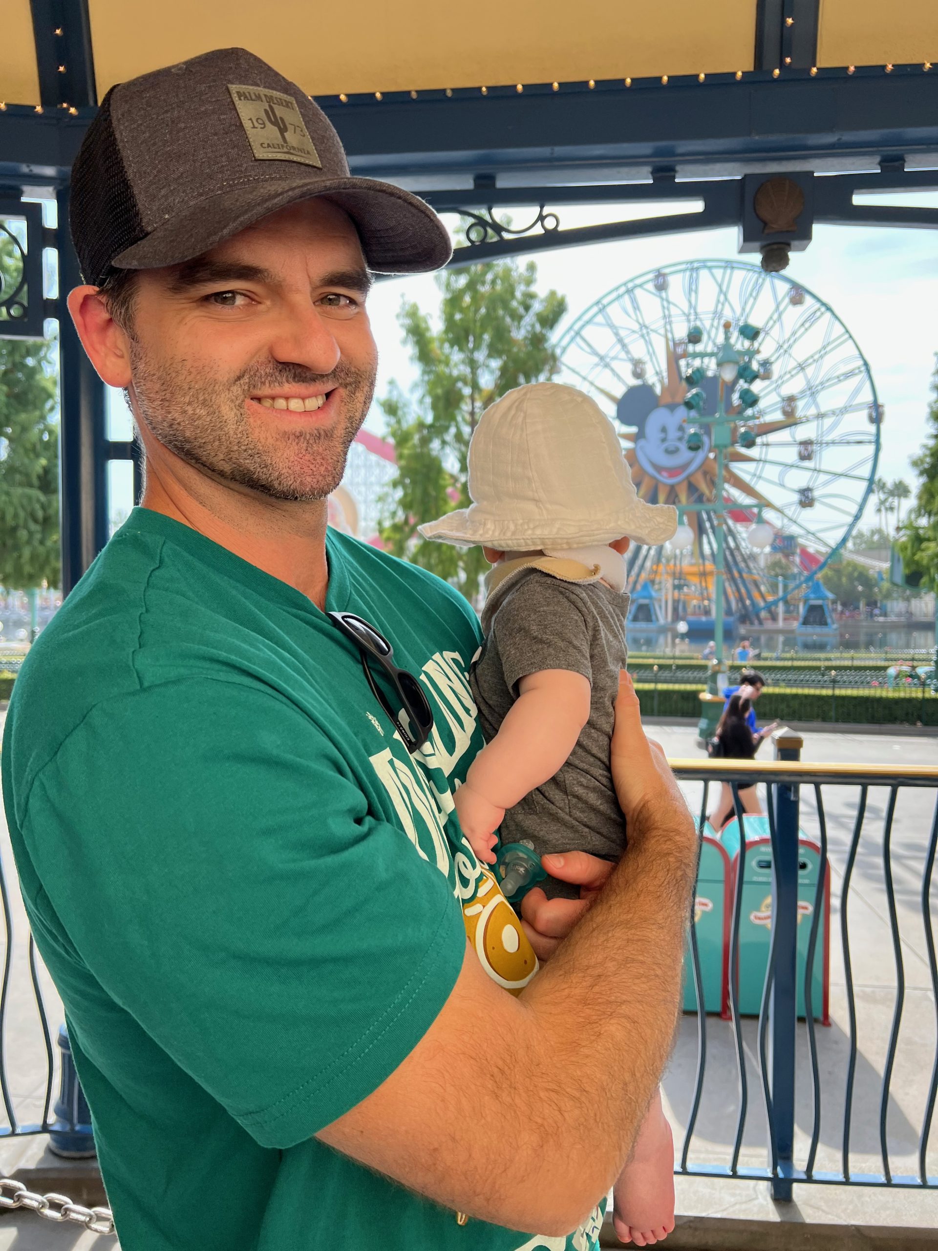 Bringing an infant to Disneyland, The Little Mermaid Ariel's Undersea Adventure queue