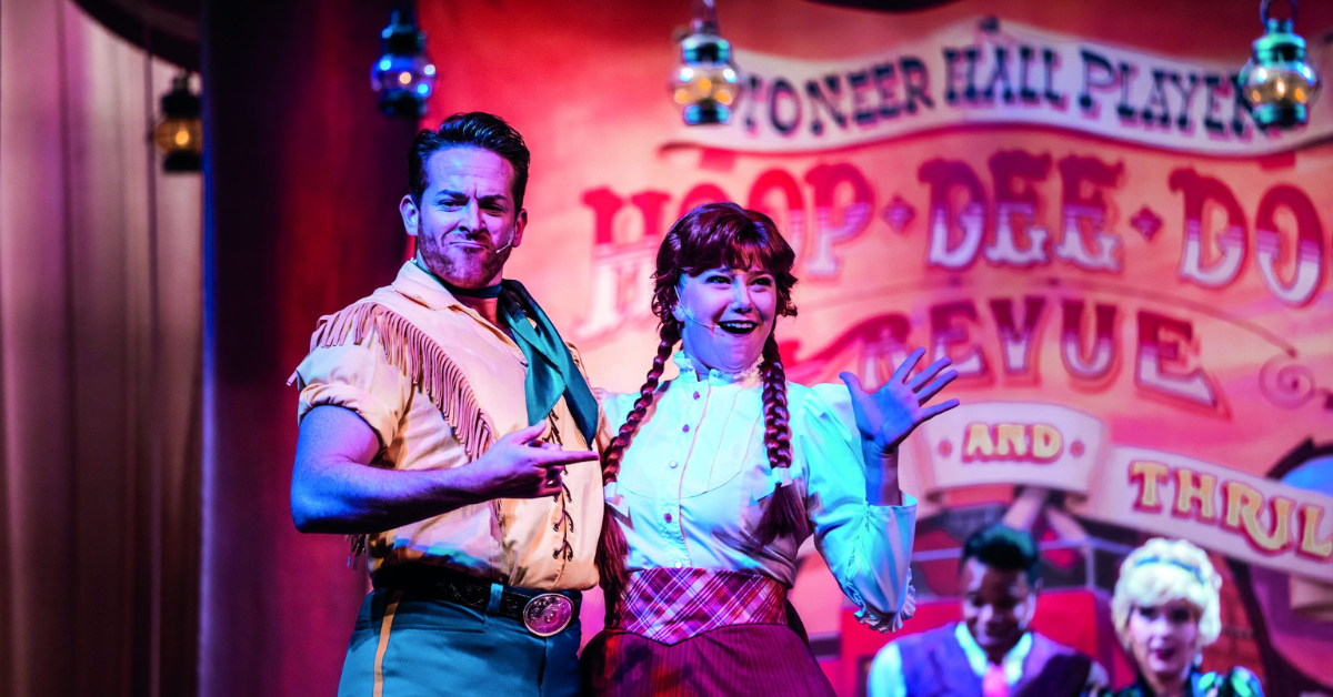 Hoop-Dee-Doo Musical Revue: Fabulous Food and Foot-Stompin’, Frontier-Style Fun